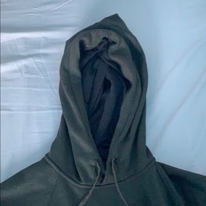 dark green men’s lululemon hoodie